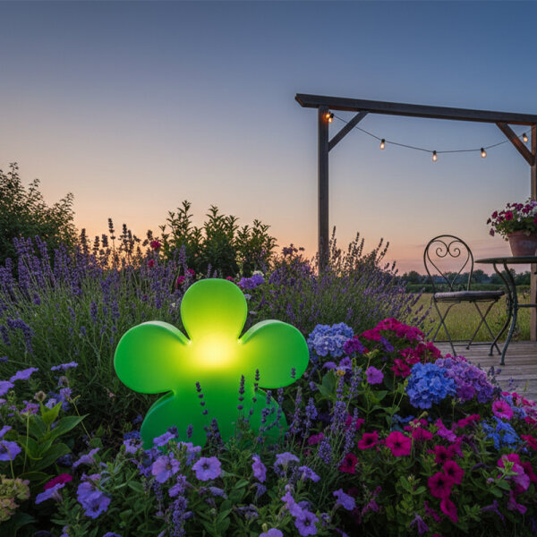 8 Seasons Design Motivleuchte Shining Flower 40 cm grün