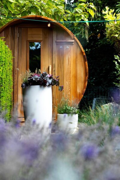 8 Seasons Design Shining Curvy Pot XL weiß