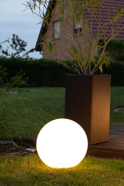 8 Seasons Design Shining Globe RGB 50cm