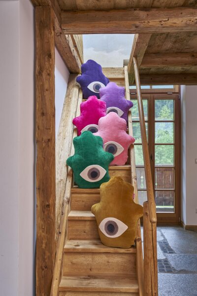 Lucky Hand Kissen komplett pink peach von farbenfreunde