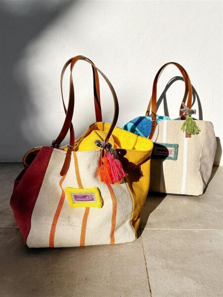 Canvas Tote Bag Stripes Noir von farbenfreunde