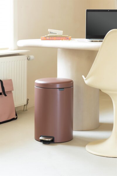 Brabantia NewIcon Treteimer 20 L mit Kunststoffeinsatz Mellow Yellow
