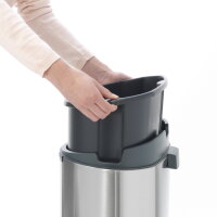 Brabantia Touch Bin New 40 L in 9 Farben erhältlich