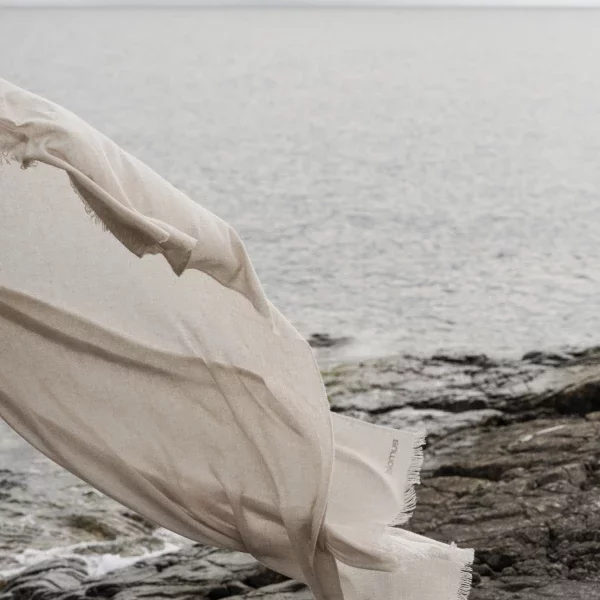 blomus Decke -MERINO- Moonbeam 130 x 200 cm