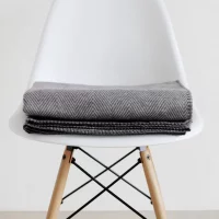 Riema Kuscheldecke Finn dunkelgrau