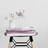 Riema Kuscheldecke Stine malve-weiß