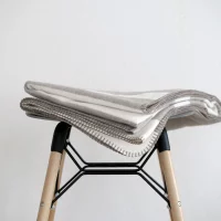 Riema Kuscheldecke Stine grau-weiß