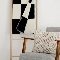 Riema Kuscheldecke Clara schwarz-natur