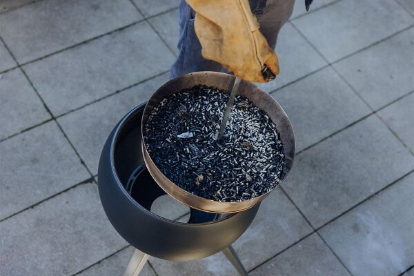 MOON 45 Ascheschale mit Erhöhung