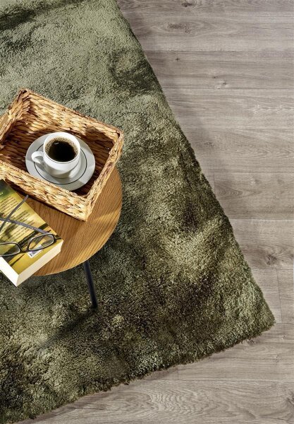 Elle Decoration Cosy Hochflor Teppich Calida Dschungelgrün