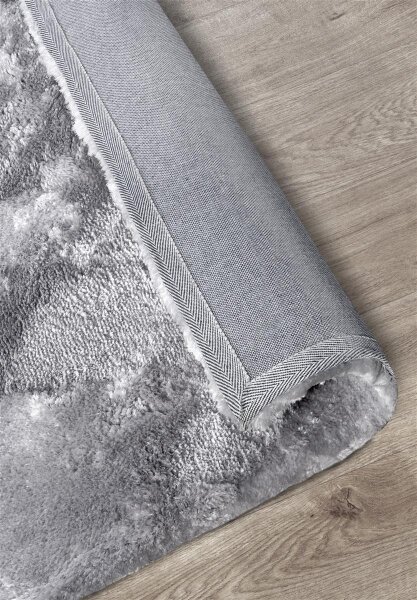 Elle Decoration Cosy Hochflor Teppich Calida Silber