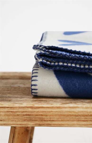 Riema Kuscheldecke Kjell blau